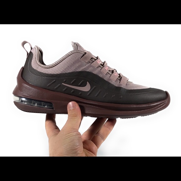 nike air max axis taupe